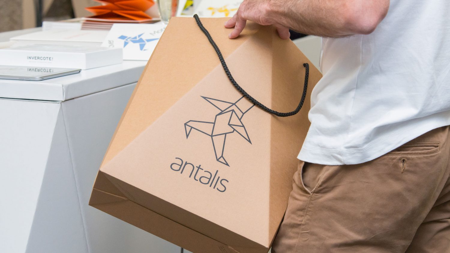 Packaging design and custom carrier bag made with flute board by Design Project