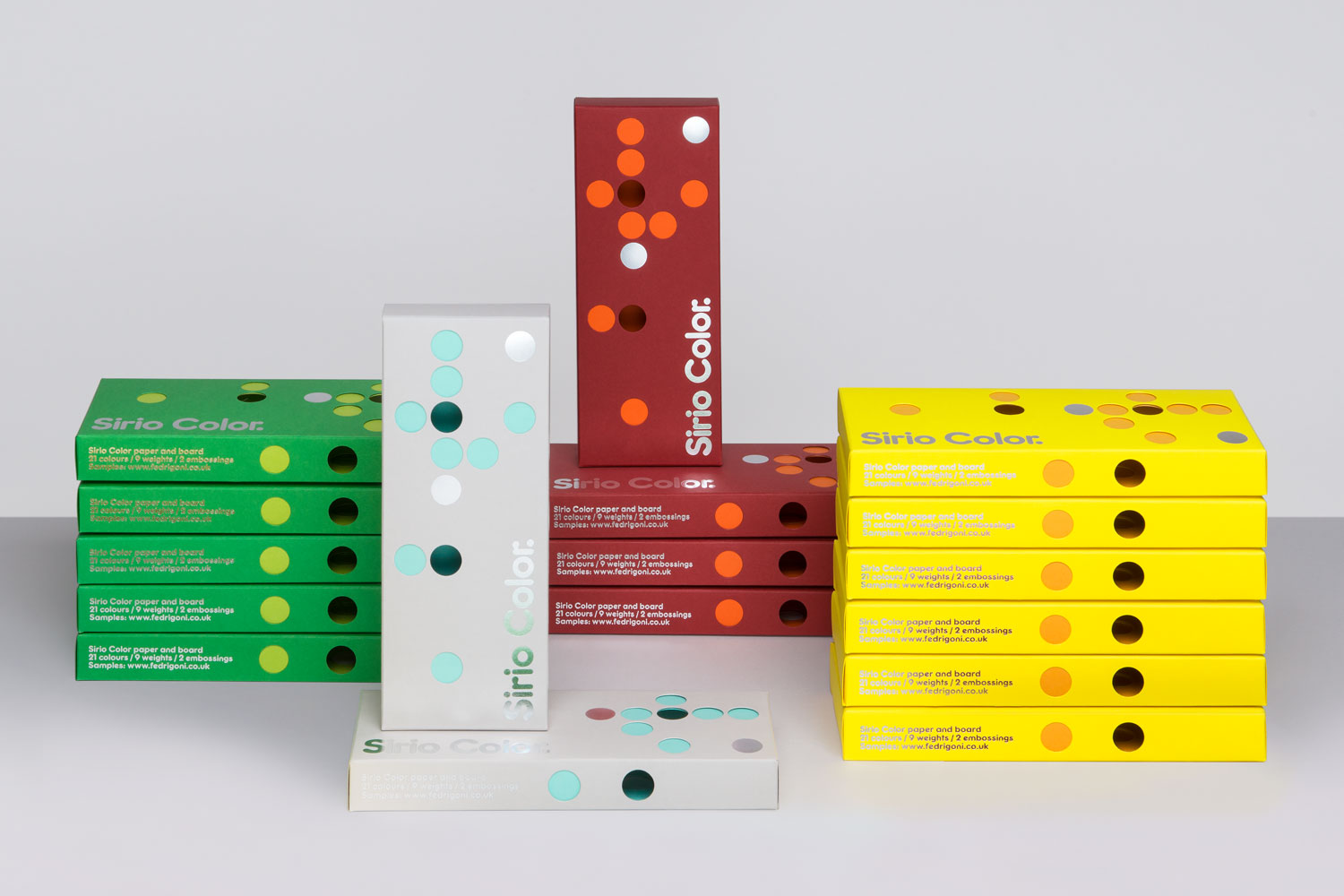 Luxury presentation packaging design. Foiled carton boxes, Packaging collection design, Unique product packaging design, Cosmetic, Retail, Beauty, Custom non standard packaging. Minimal design. Design Project.